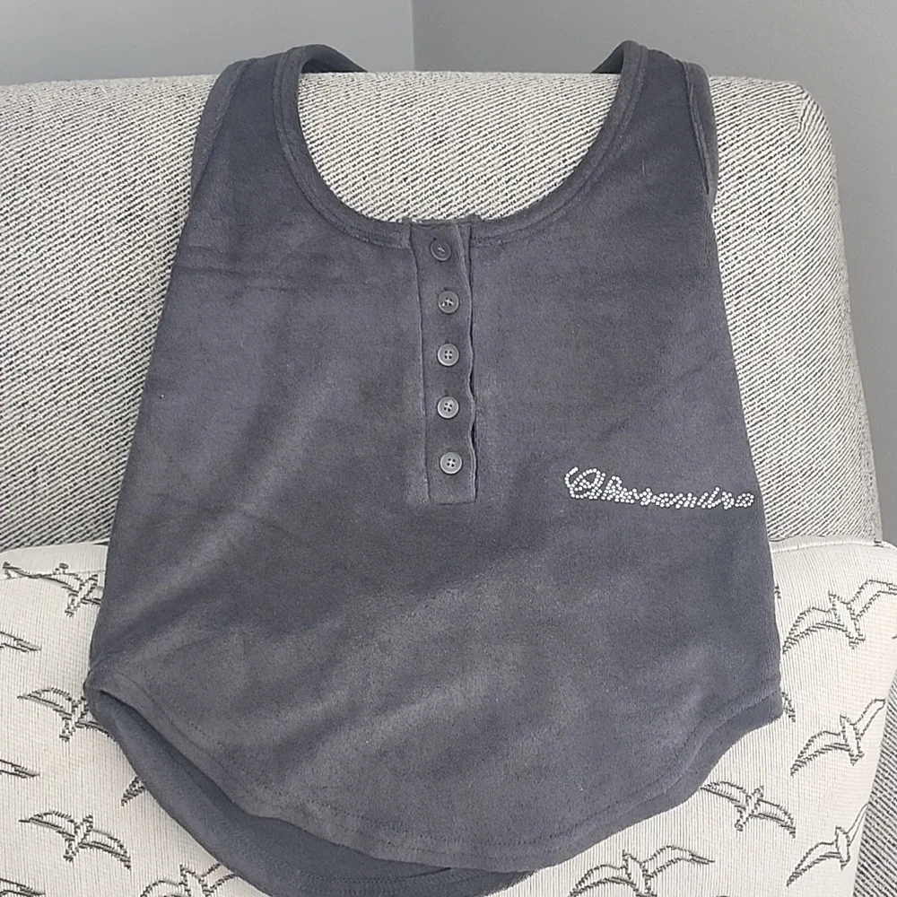 Velour set! - Picture 2 of 6